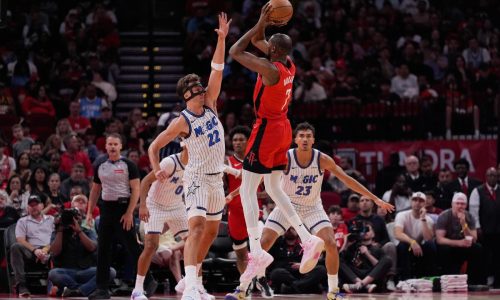 Durant anota 35, Sengun 30 y 12 rebotes y Rockets vencen 117-113 a Magic en tiempo extra
