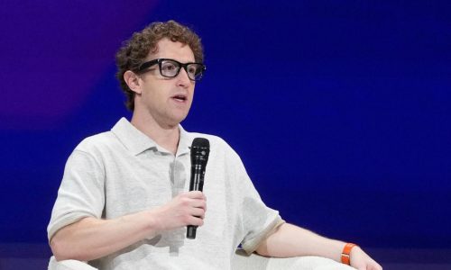 Parmy Olson: Mark Zuckerberg is picking groupthink over an AI godfather