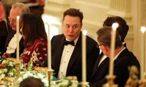 Musk Joins Trump, Saudi Prince at Black-Tie White House Dinner