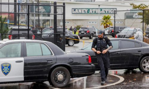 College football coach John Beam from ‘Last Chance U’ has died after being shot, Oakland police say
