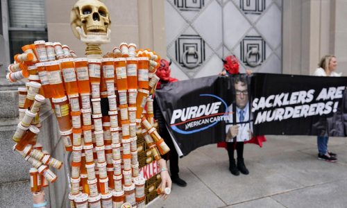 Judge to explain why he’s approving Purdue Pharma settlement plan, which calls for $7B from Sacklers