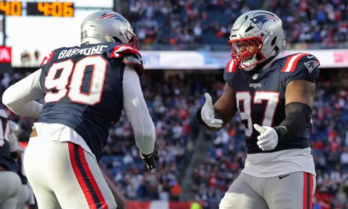 Patriots HC Mike Vrabel provides injury update on Milton Williams