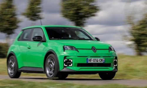 Europe October 2025: Sales up 4.9%, BEVs up 32.9%, Skoda Elroq & Renault 5 break records