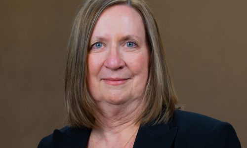 Shari Moore to retire after nearly 40 years at St. Paul City Hall