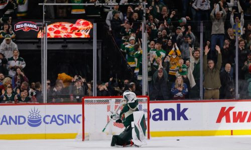 Jesper Wallstedt’s hot start brings fans, a detractor, and a t-shirt