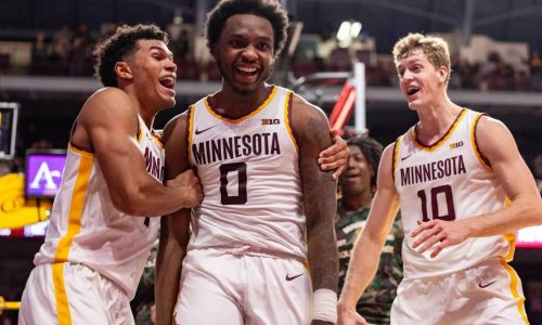 Gophers men’s basketball: Minnesota struggles, but escapes with OT win over Green Bay