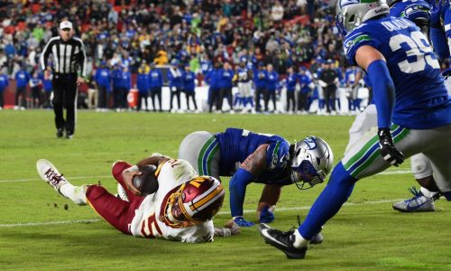 The Loop Fantasy Football Report Week 10: First half filled with underachievers