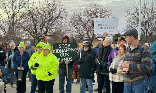 Supporters call out ‘We are here’ to ICE detainees in Kandiyohi County jail