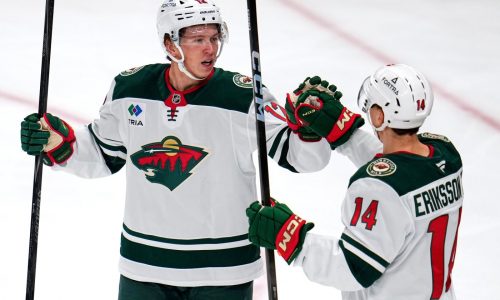 Surging Wild dominate Pittsburgh start to finish