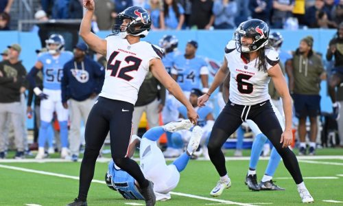 Davis Mills lidera victoria 16-13 de Texans ante Titans con gol de campo decisivo de Wright