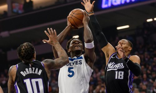 Los Kings aprovechan segundo colapso seguido de los Timberwolves en victoria 117-112 en tiempo extra