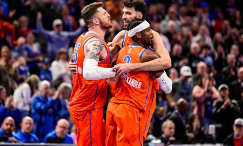 Aun enfermo, Shai Gilgeous-Alexander anota 40 puntos y guía a Thunder a 10ma victoria consecutiva