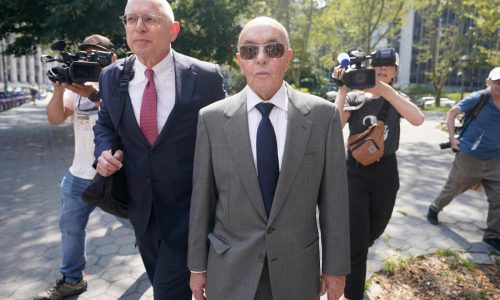 British billionaire Joe Lewis is pardoned by Trump for insider trading and conspiracy crimes