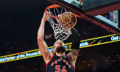 Brandon Ingram anota 24 puntos y Raptors aplastan a Wizards por 140-110 para avanzar en Copa NBA