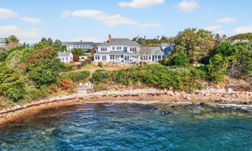 Home Showcase: North Falmouth home welcomes all
