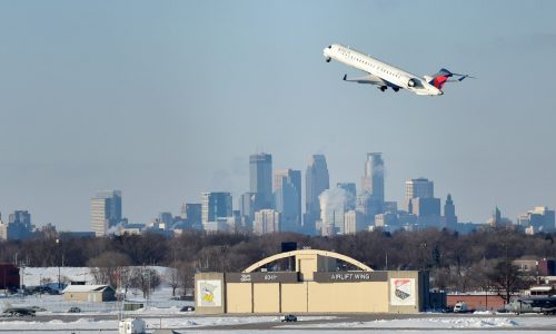 Flight cuts in effect, including at MSP, due to government shutdown