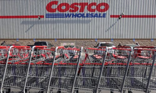 Editorial: Costco’s lawsuit puts Trump’s tariffs on trial at the kitchen table