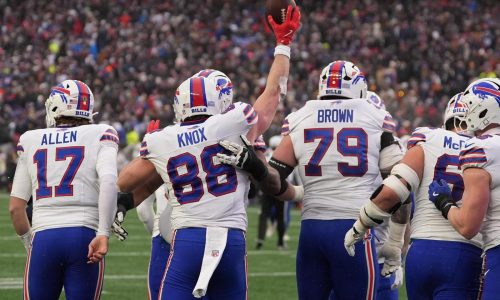 Bills, Jaguars y Chargers avanzan a los playoffs tras la quinta derrota consecutiva de los Colts