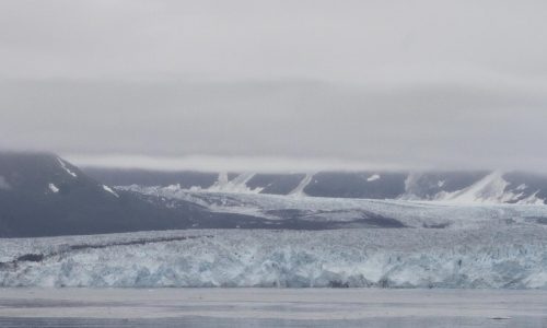 Sismo de magnitud 7,0 sacude zona remota en frontera entre Alaska y Canadá