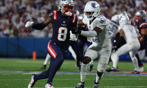 10 things we’re watching in Patriots-Bills matchup for AFC East title
