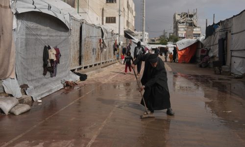 Hamas says longtime spokesman killed 