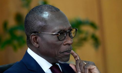 Soldados anuncian un aparente golpe militar en Benín