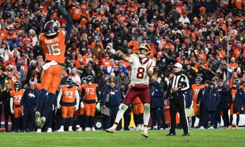 Nik Bonitto bloquea intento de dos puntos en tiempo extra y Broncos ganan 27-26 a Commanders