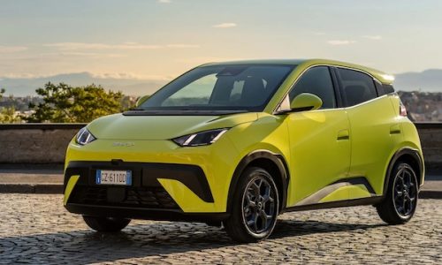 Italy November 2025: Scrappage scheme boosts BEVs to 12.2% share, BYD Dolphin Surf and Leapmotor T03 up