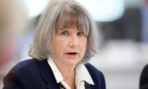 US vaccine advisers say not all babies need a hepatitis B shot at birth