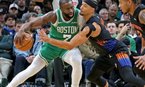 Jaylen Brown drops 42 as Celtics knock off Knicks in statement win