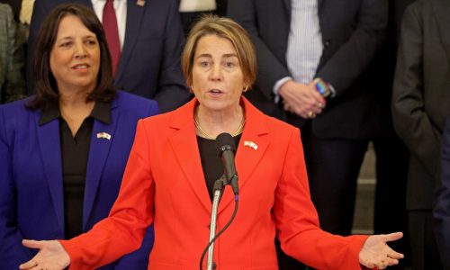 Gov ‘gaslighting’ on pipelines, critic says