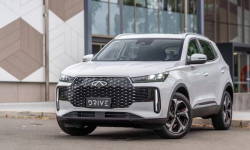 Australia November 2025: Toyota RAV4 #1, Chery Tiggo 4 up to record #4