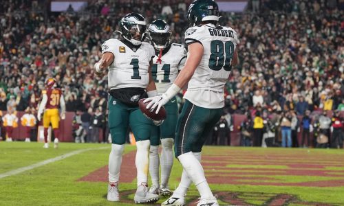 Eagles ponen la mira en metas mayores tras conseguir títulos consecutivos en el Este de la Nacional