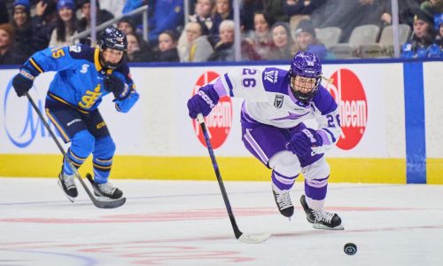 Kendall Coyne Schofield scores twice as Frost beat Sceptres