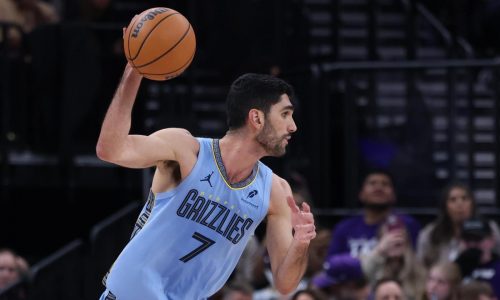 Santi Aldama logra récord personal con 37 puntos y Grizzlies derrotan a Jazz