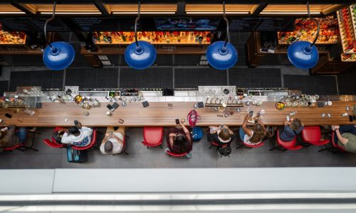 The best U.S. airports for drinking alcohol, ranked