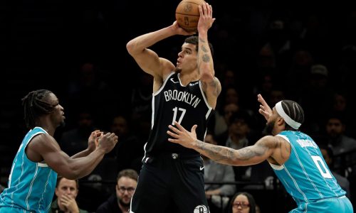 Porter anota 35 puntos en la victoria de los Nets 116-103 sobre los Hornets