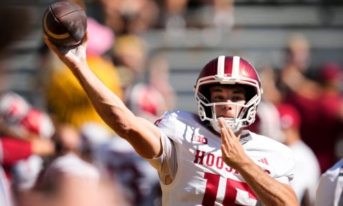 Fernando Mendoza gana el Trofeo Heisman como el mejor jugador de fútbol americano universitario
