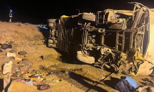 Accidente de autobús deja 13 muertos y más de una docena de heridos en Irán