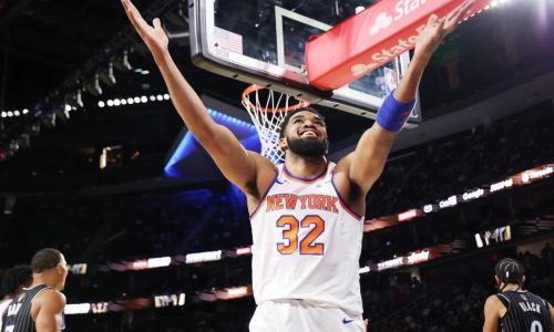 Jalen Brunson anota 40 puntos y lleva a Knicks a triunfo sobre Magic y a la final de la Copa NBA