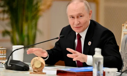 Kremlin Says Ukraine Tried to Attack Putin’s Residence, Peace Deal Stance Under Review