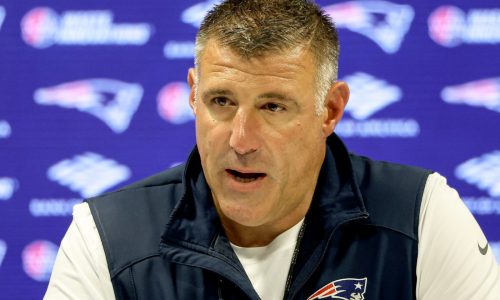 How Mike Vrabel addressed criminal charges against Patriots players