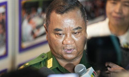 Myanmar pide a países que repatríen a ciudadanos detenidos en redadas contra centros de estafa