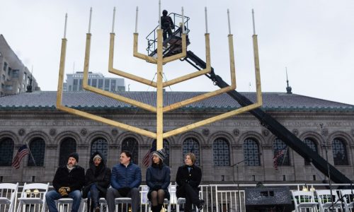 Boston Weather: Strong gusts, negative wind chill temperatures coming