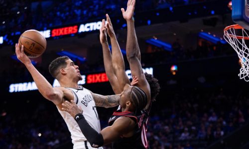 Porter anota 28 puntos y Nets vencen 114-106 a 76ers para su 3ra victoria en 4 partidos