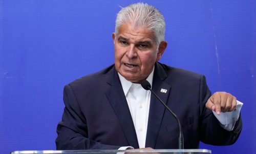 Panamá anuncia que realizará el primer vuelo de repatriación de migrantes directamente a Venezuela