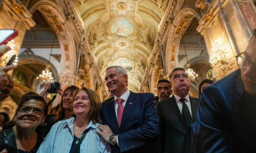 El presidente electo Kast de Chile y el mandatario interino peruano José Jerí se reunirán en Lima