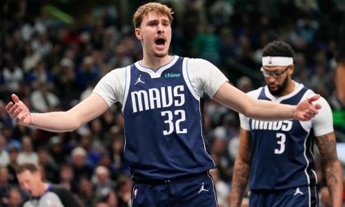 Cooper Flagg y Anthony Davis lideran a Mavericks hacia victoria 116-114 sobre Pistons en prórroga