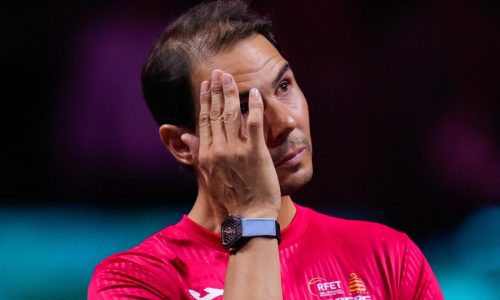 Rafael Nadal se somete a cirugía en la mano derecha para aliviar el dolor