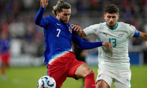 El extremo estadounidense Cade Cowell regresa a la MLS con los Red Bulls cedido por Chivas